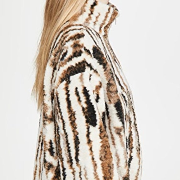 NWT Reformation Bolton Jacket in Zig Zag - Picture 5 of 6